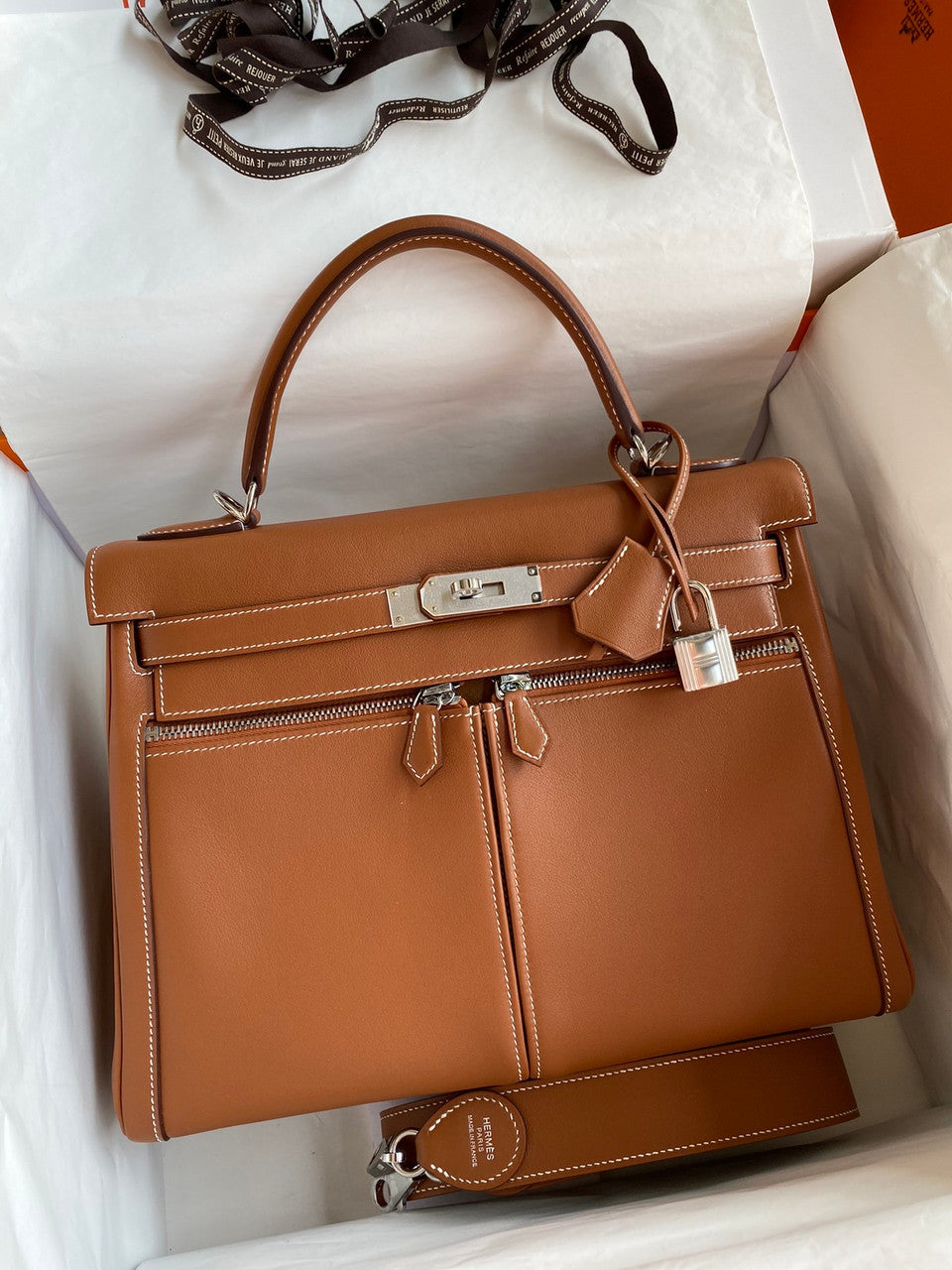 Hermès Kelly Lakis 32 – Gold Epsom Leather with Palladium Hardware (2020)