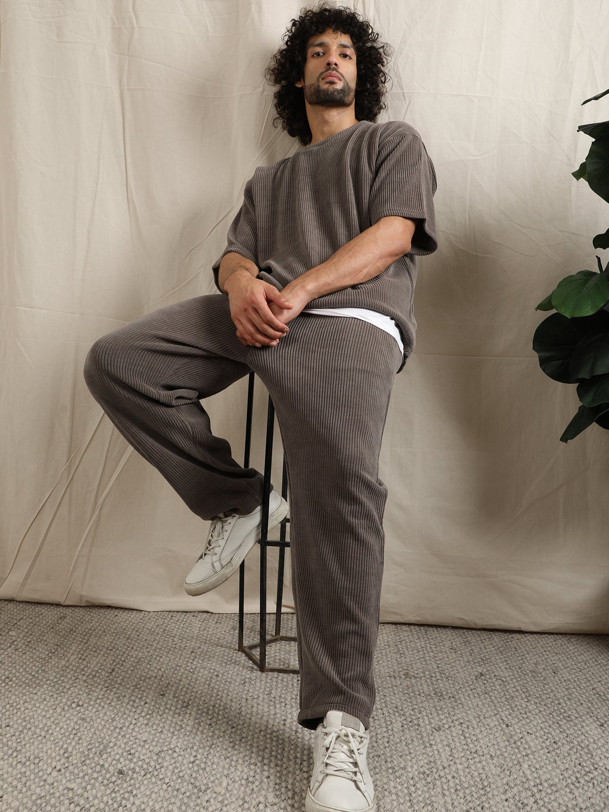 CORDUROY D.GREY TSHIRT by GREY AREA