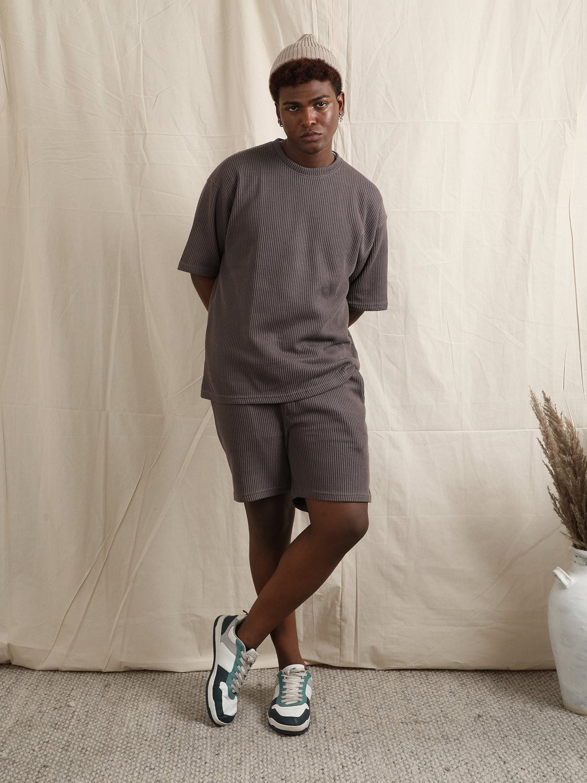 CO-ORD IN SWEATER KNIT FABRIC (DARK GREY) by GREY AREA