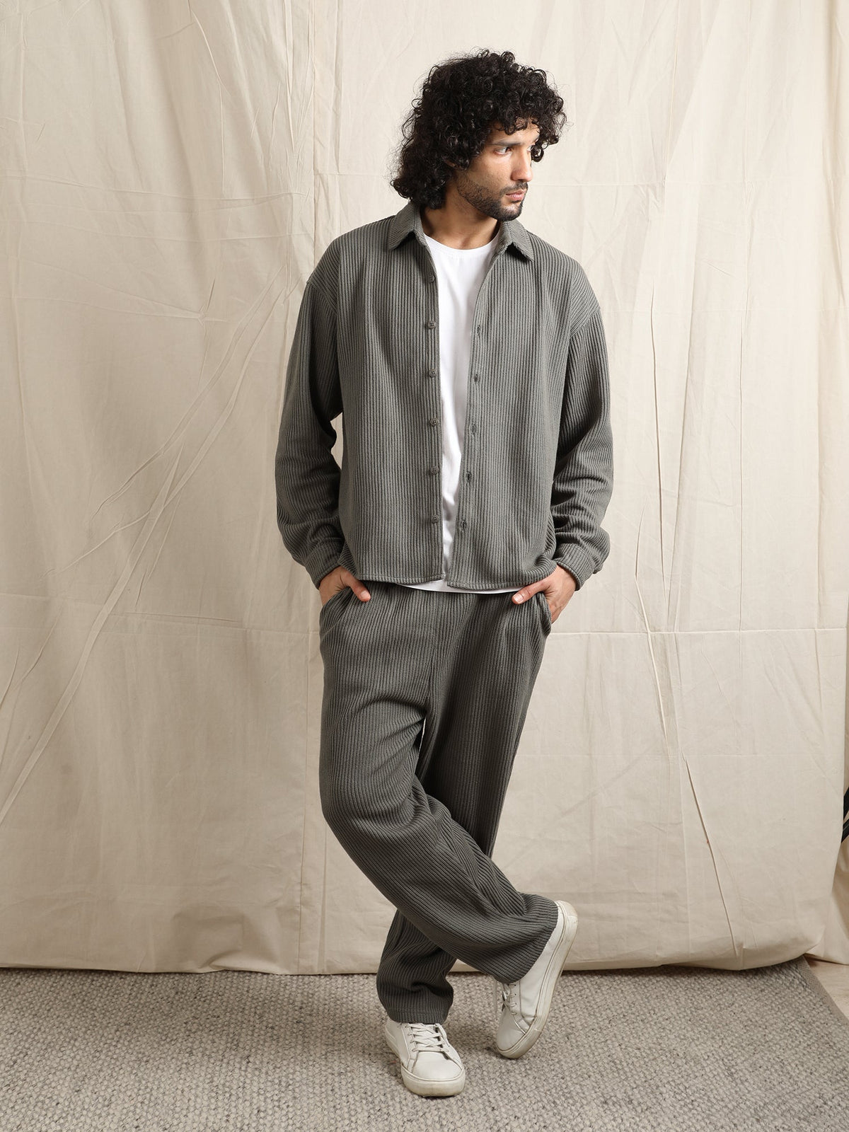 CO-ORD IN SWEATER KNIT FABRIC (OLIVE) by GREY AREA