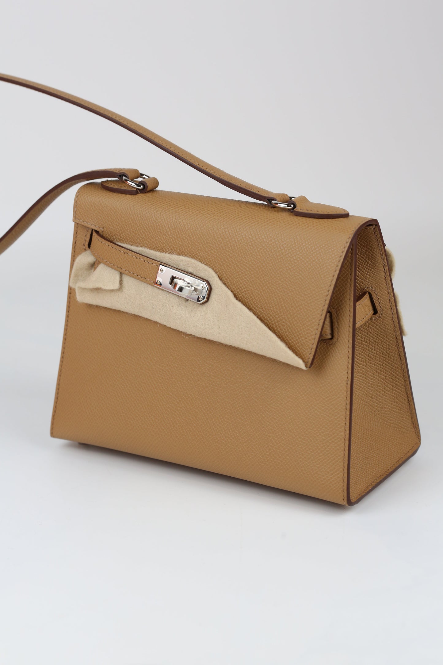 Hermès Kelly Désordre 4B – Biscuit