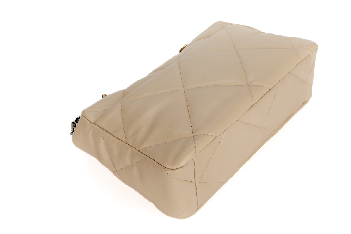 Chanel Large 19 Beige Lambskin Mixed Gold Hardware - view 14