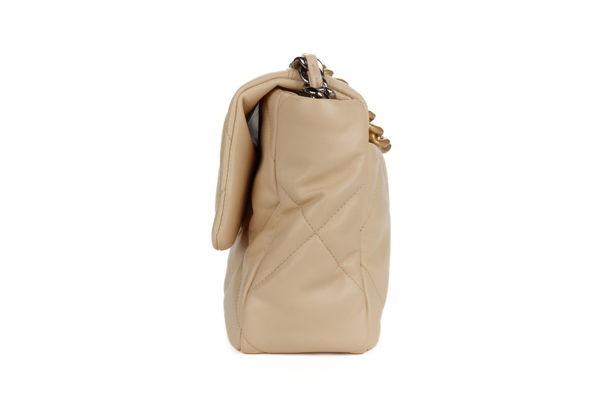 Chanel Large 19 Beige Lambskin Mixed Gold Hardware - view 4