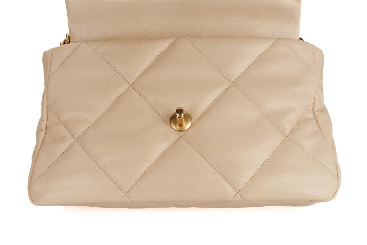 Chanel Large 19 Beige Lambskin Mixed Gold Hardware - view 9