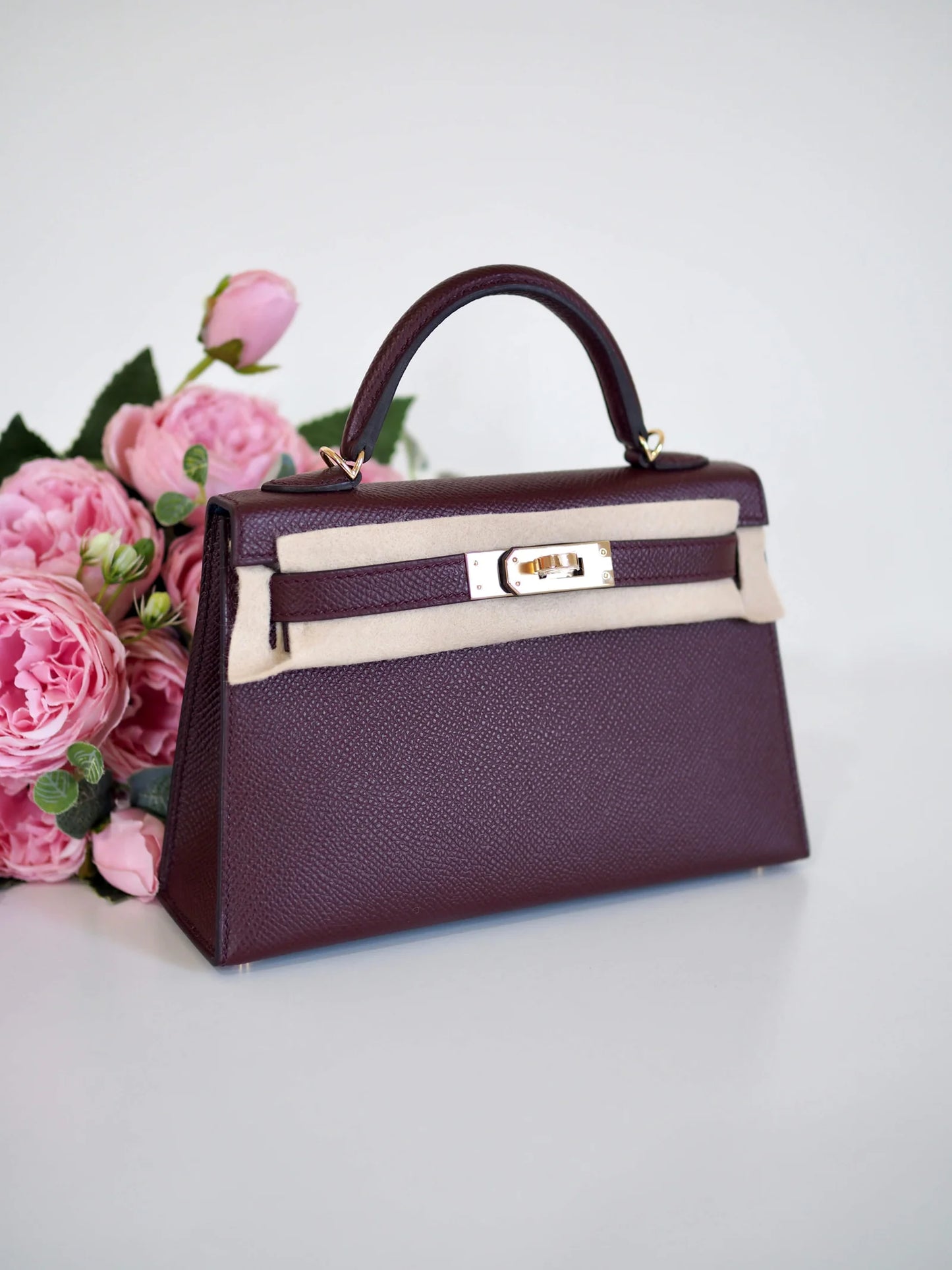 Hermès Kelly 20 – Rouge H Epsom Leather with Rose Gold Hardware - Zeuskicks
