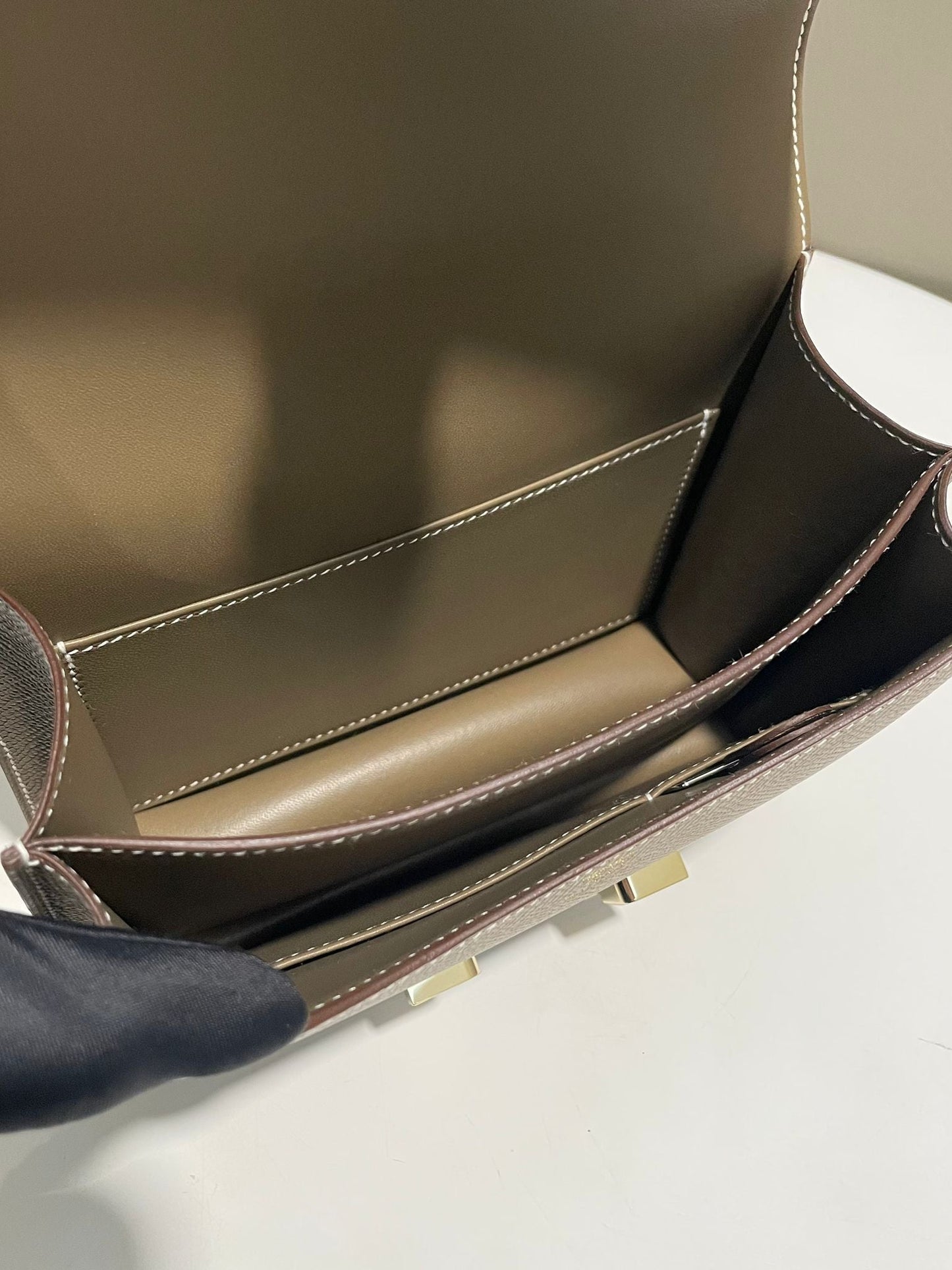 Hermès Constance Mirror 18 – Étoupe Epsom with Permabrass Hardware