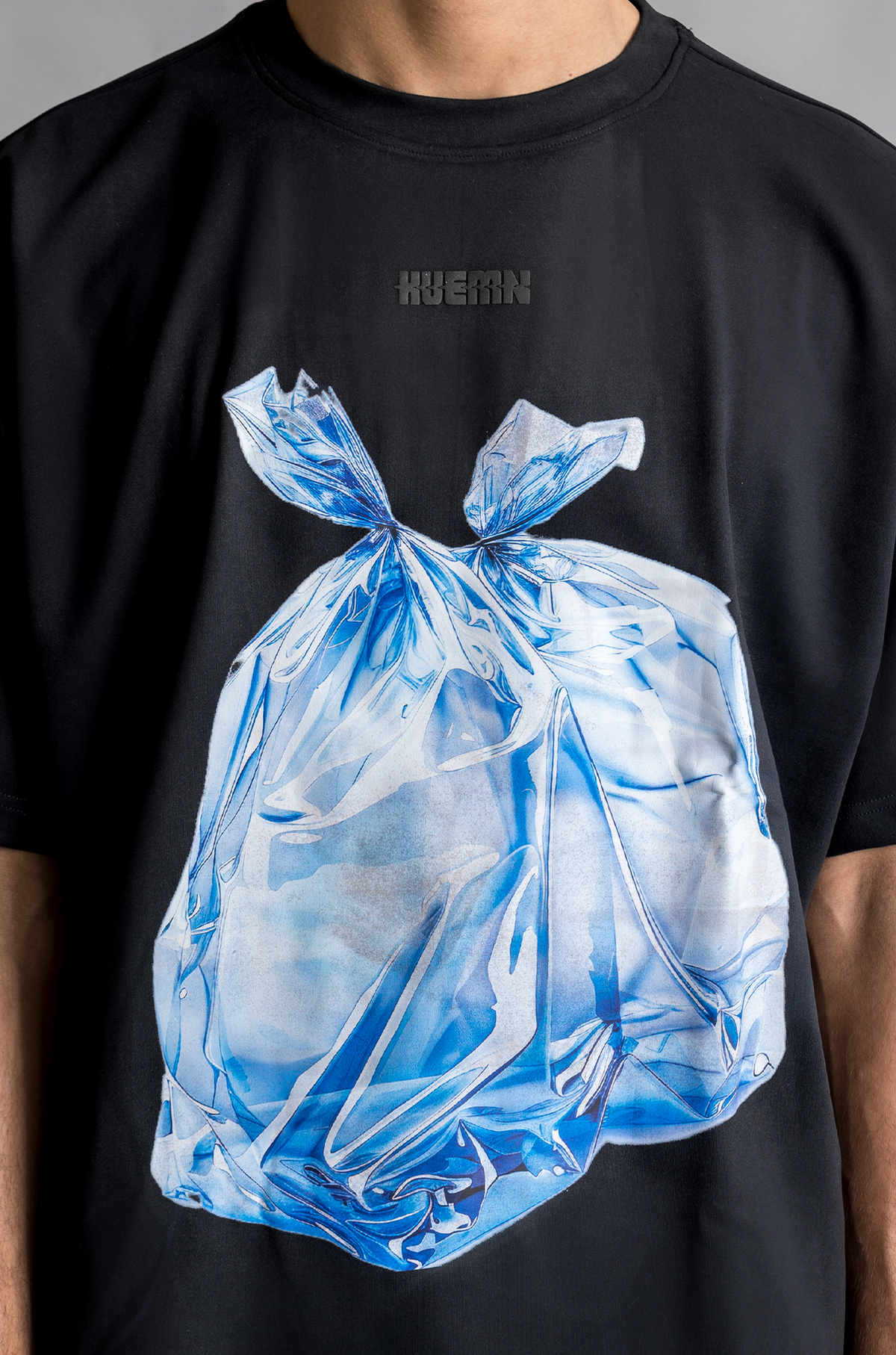 Cold 'Garbage bag' T-shirt (Black) by HUEMN