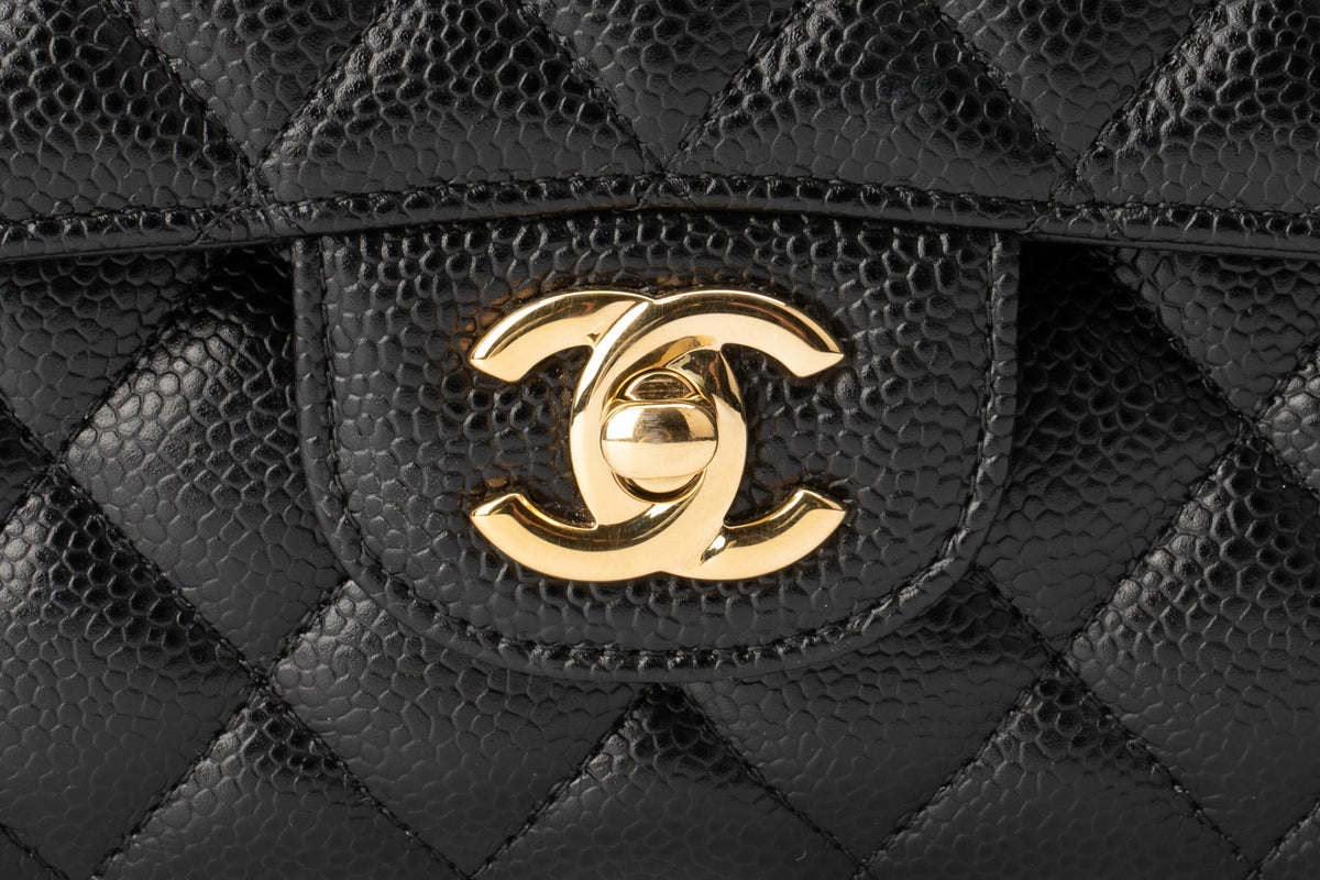 Chanel Medium Classic Flap Black Caviar - view 6
