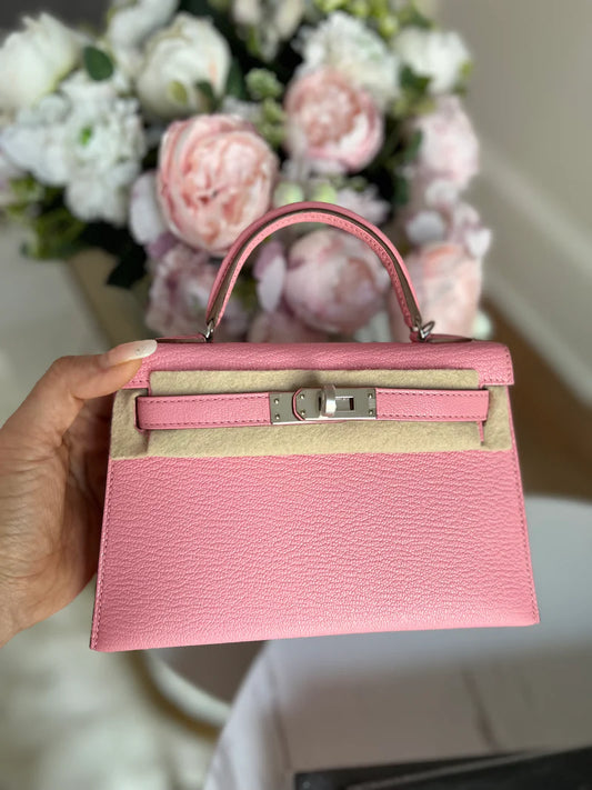 Hermès Kelly 28 K4 – Rose d’Été Swift Leather with Palladium Hardware