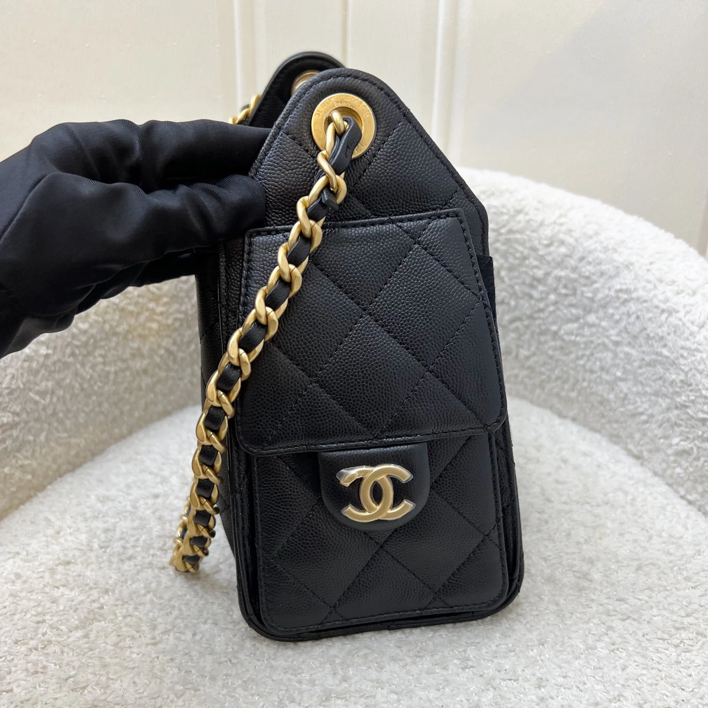 Chanel 25 Mini Hobo Bag – Black Caviar Leather (GHW) - Zeuskicks