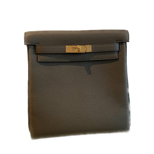 Hermès Kelly Ado Gris Etain Clemence with Gold Hardware