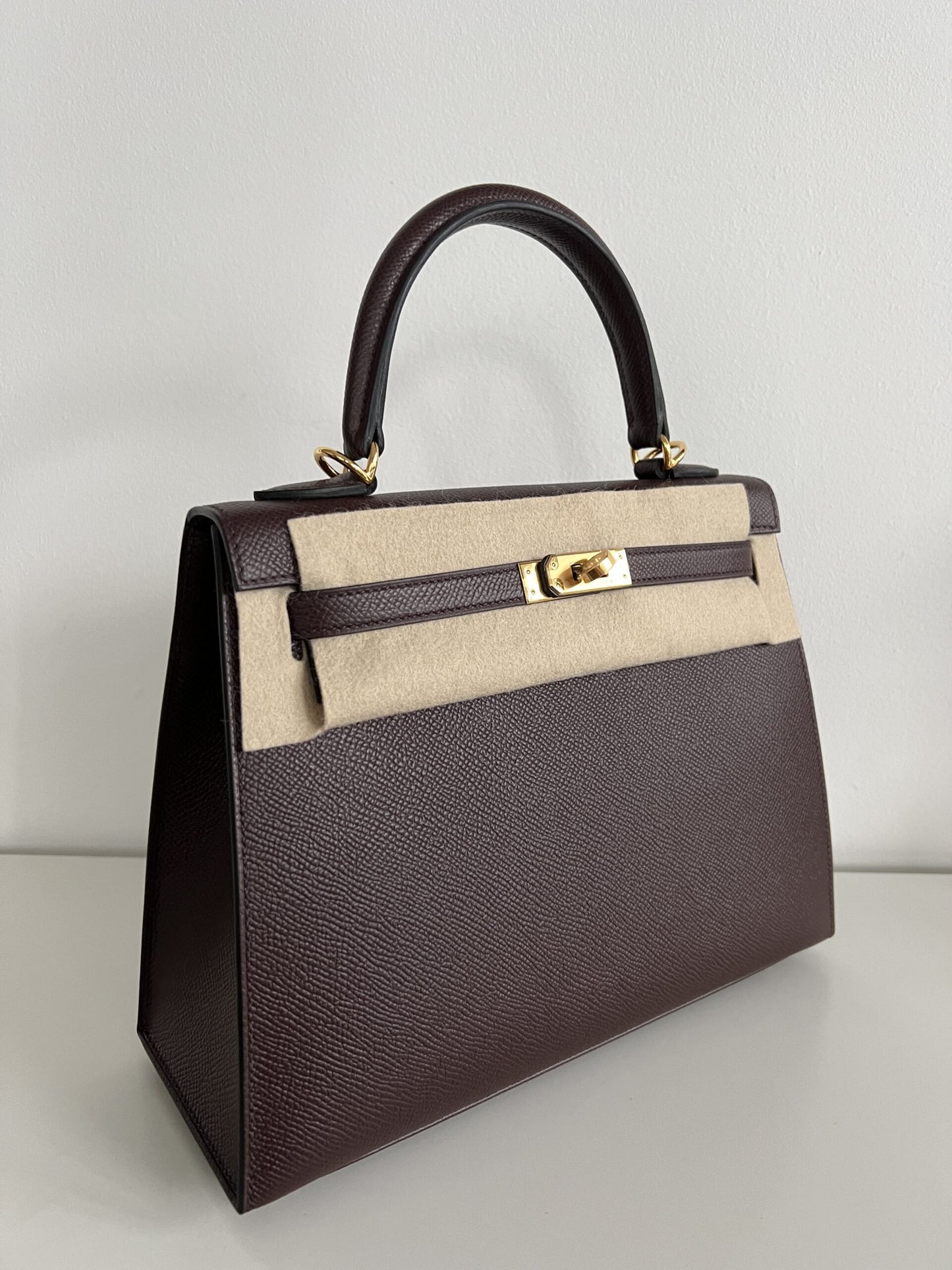 Hermès Kelly 25 Rouge Sellier Epsom Gold Hardware