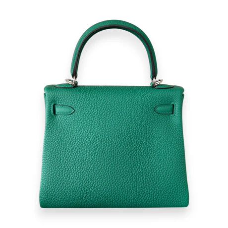 Hermès Kelly 25 – Togo Leather in Vert Vertigo with Palladium Hardware