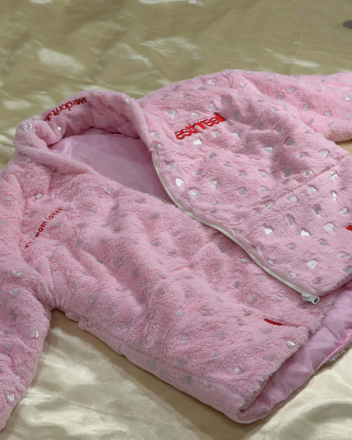 Mom's Love Puff Jacket | Baby Pink by esthreall