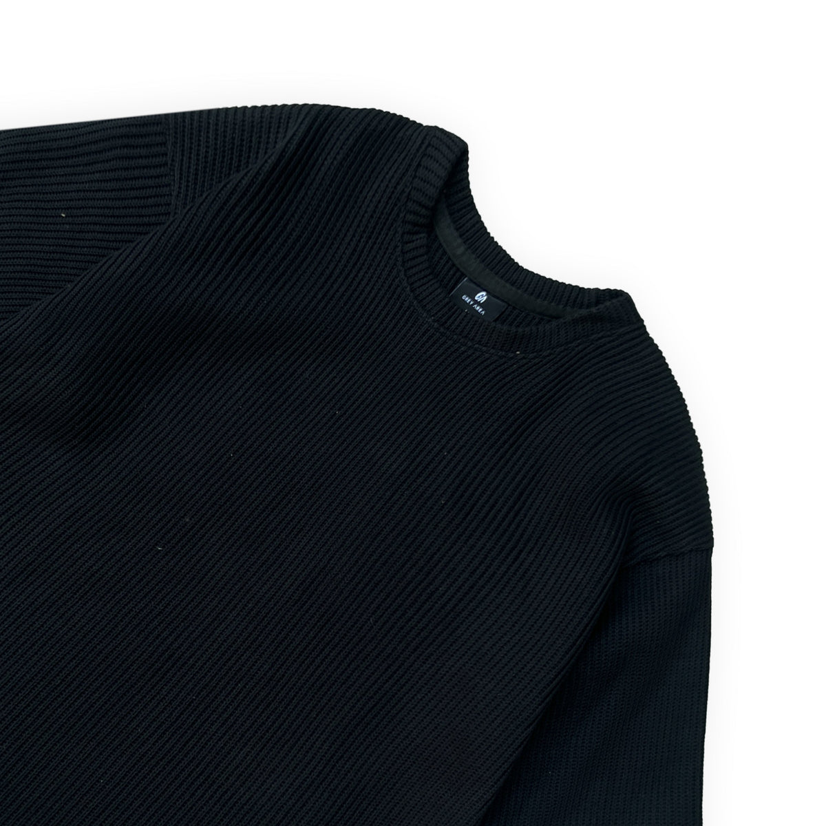SWEATER KNIT FABRIC TSHIRT(BLACK) by GREY AREA