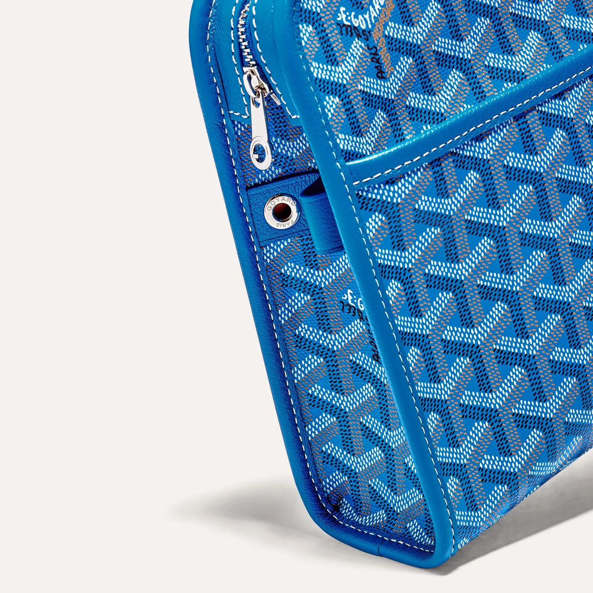 Goyard Jouvence MM Toiletry Bag in Sky Blue