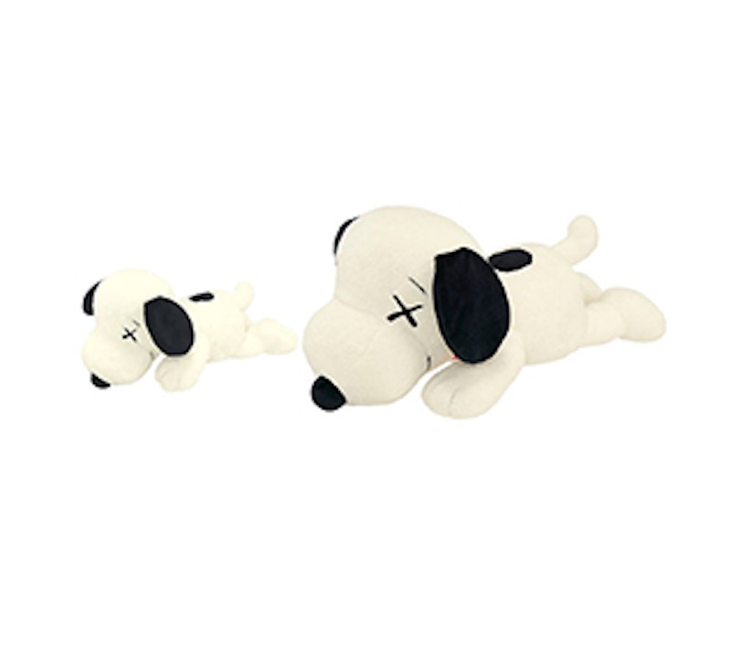 KAWS x Uniqlo x Peanuts Snoopy Plush Set (Small + Medium) White by KAWS