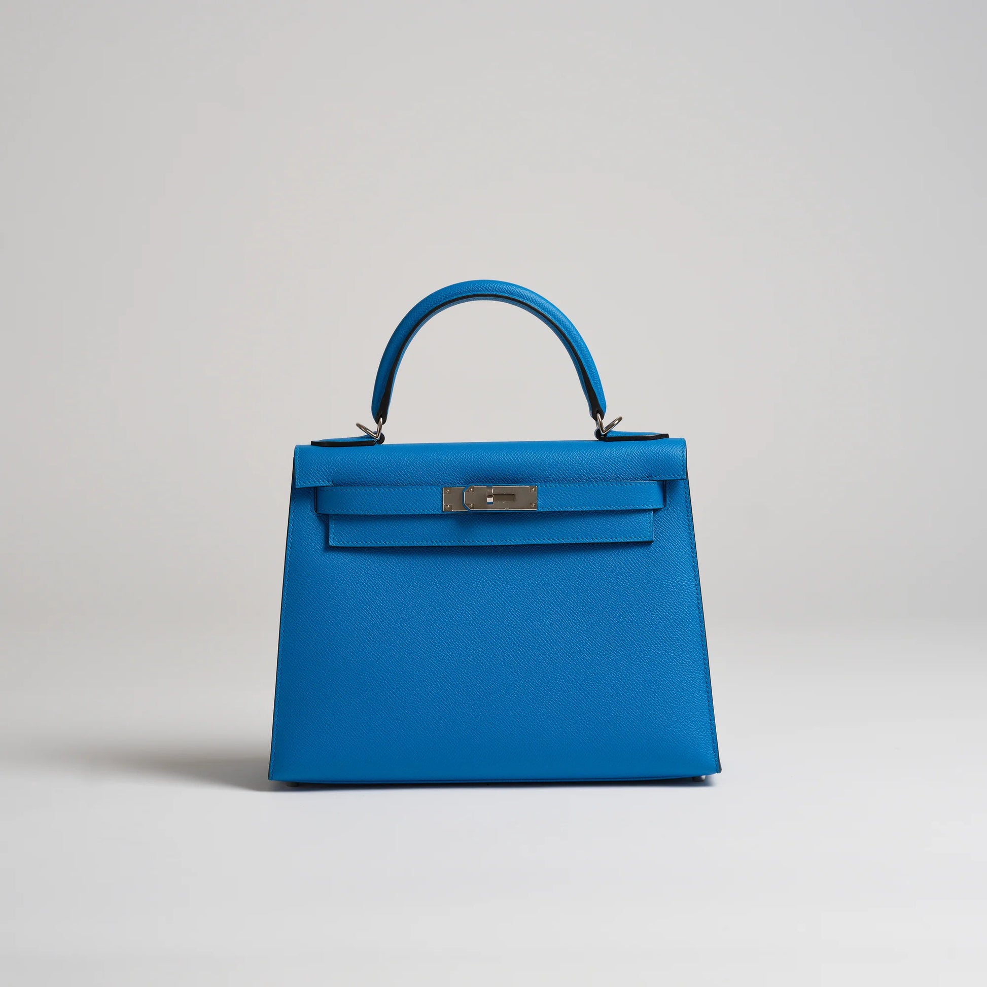Hermès Kelly 25 Sellier – Epsom Leather in Bleu Frida with Gold Hardware - Zeuskicks