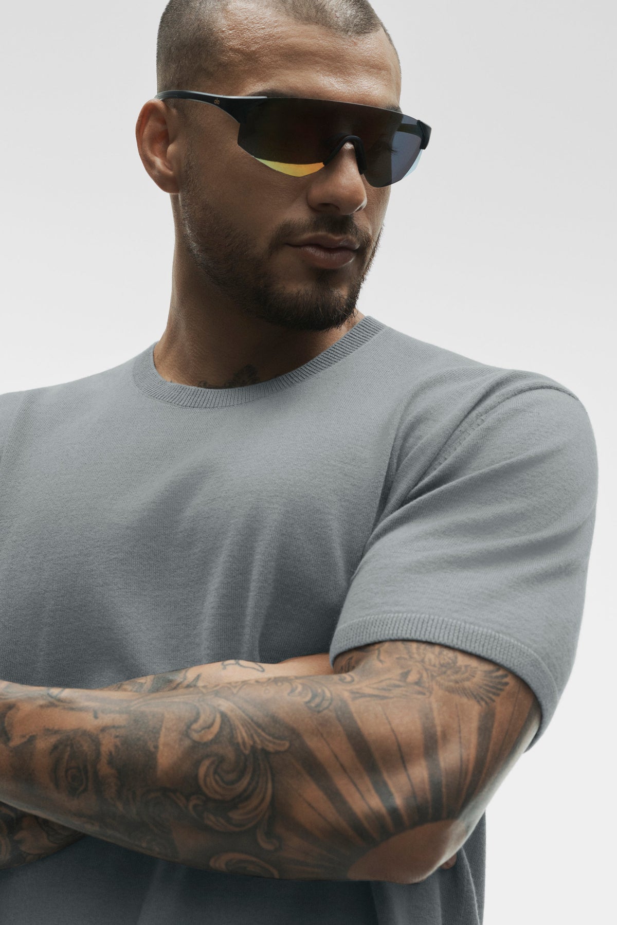 Alo Yoga Cashmere Blend Ever Soft Short Sleeve Crew in Monument, product image 4 of 5