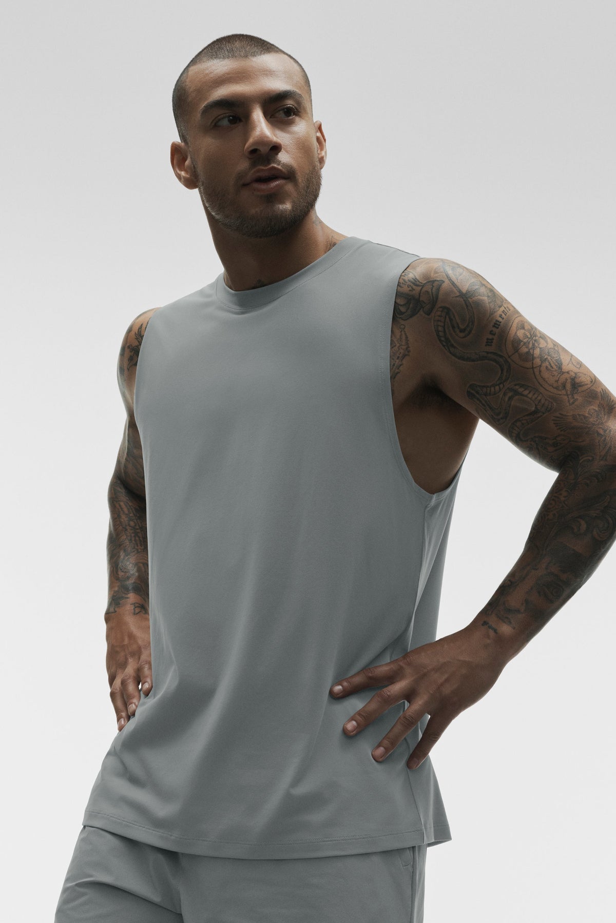 Alo Yoga Conquer Muscle Tank in Monument