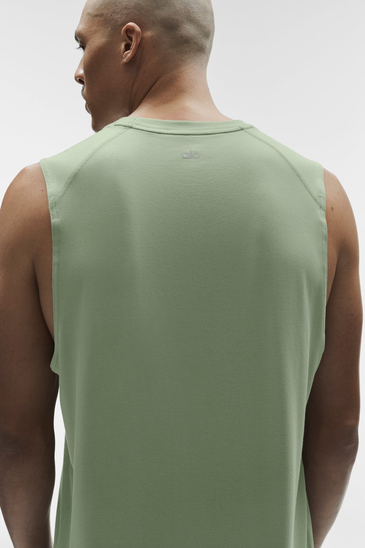 Alo Yoga Vapor Muscle Tank in Dune Grass, product image 2 of 6