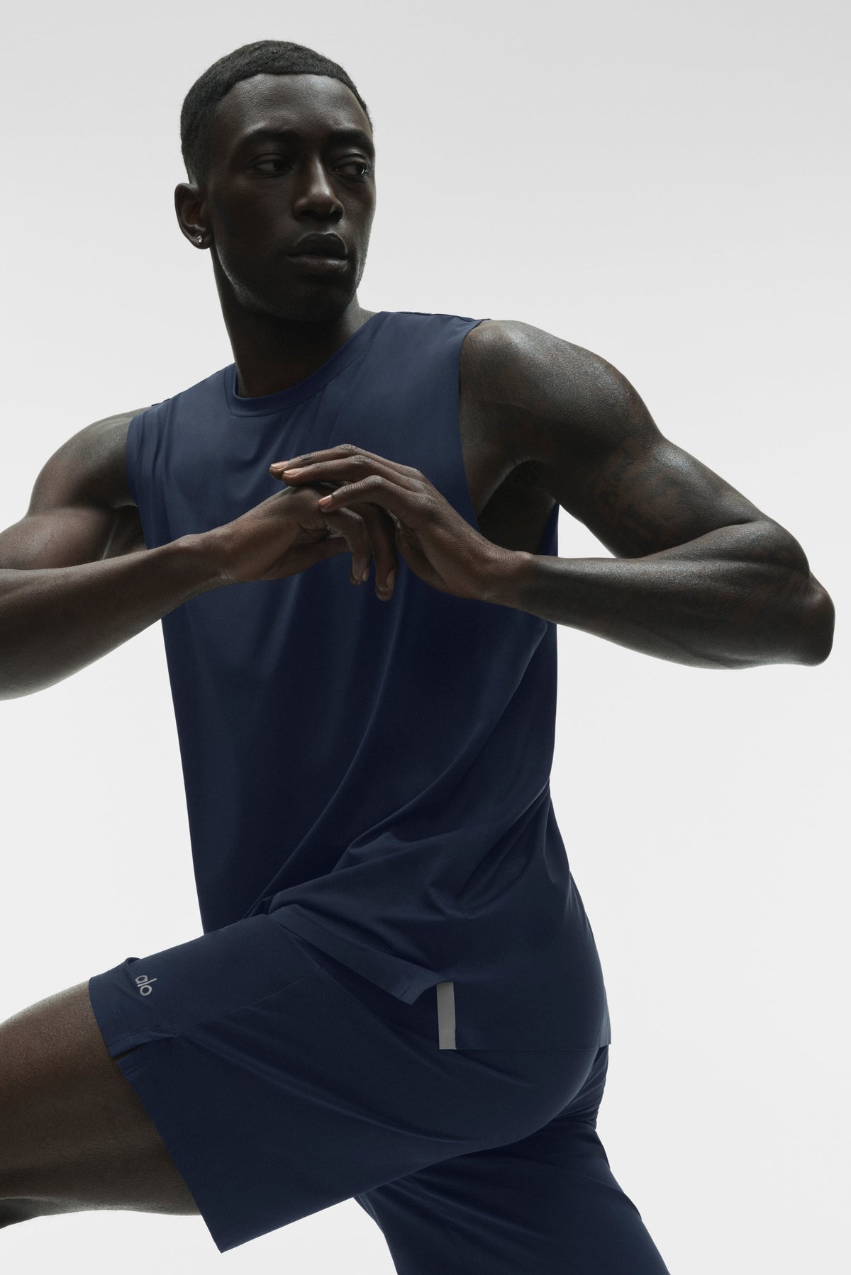 Alo Yoga Idol Muscle Tank in Navy, product image 3 of 4
