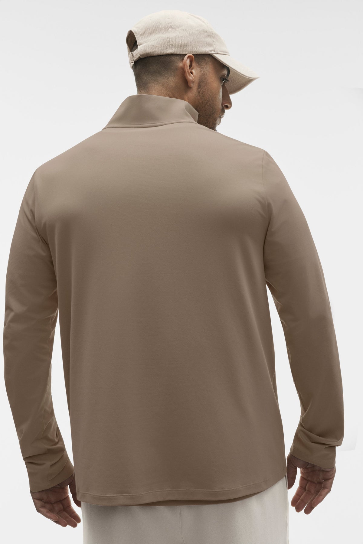 Alo Yoga Conquer 1/4 Zip Reform Long Sleeve in Gravel, product image 3 of 4
