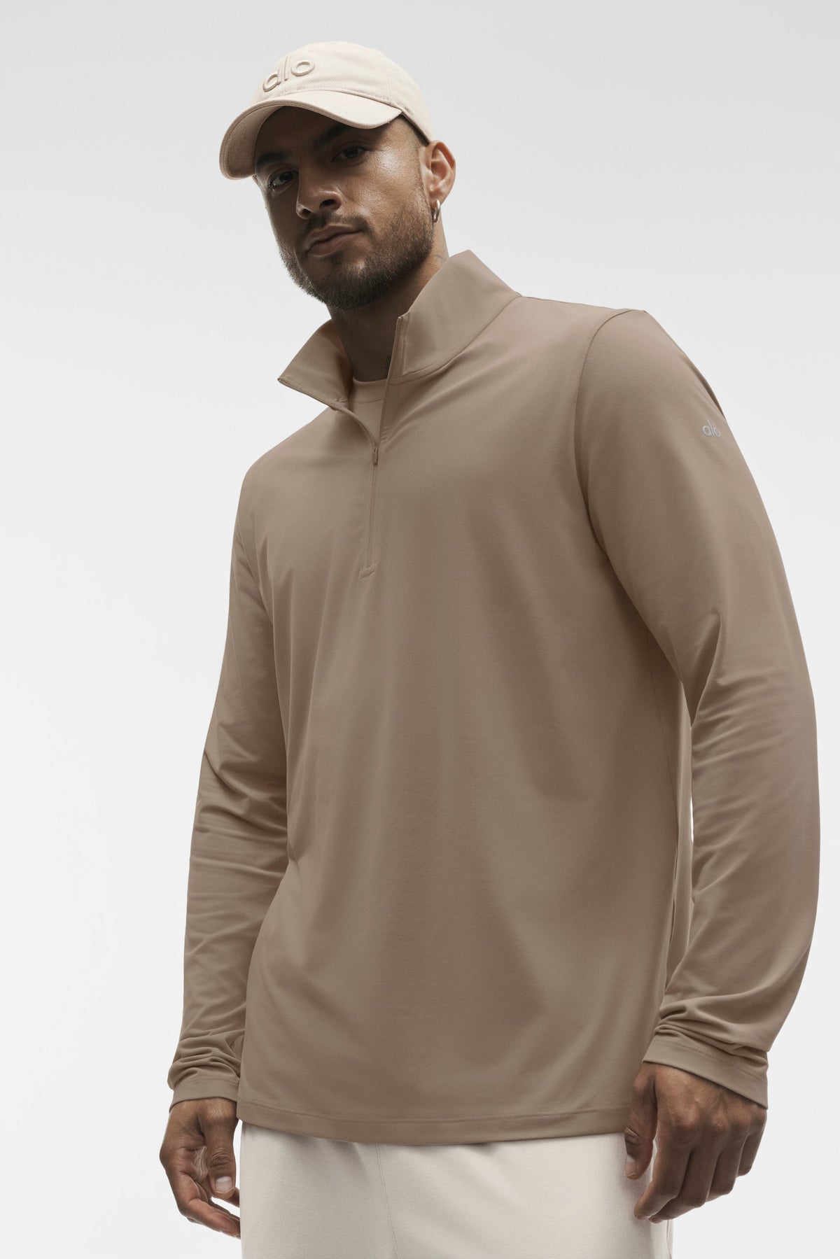Alo Yoga Conquer 1/4 Zip Reform Long Sleeve in Gravel