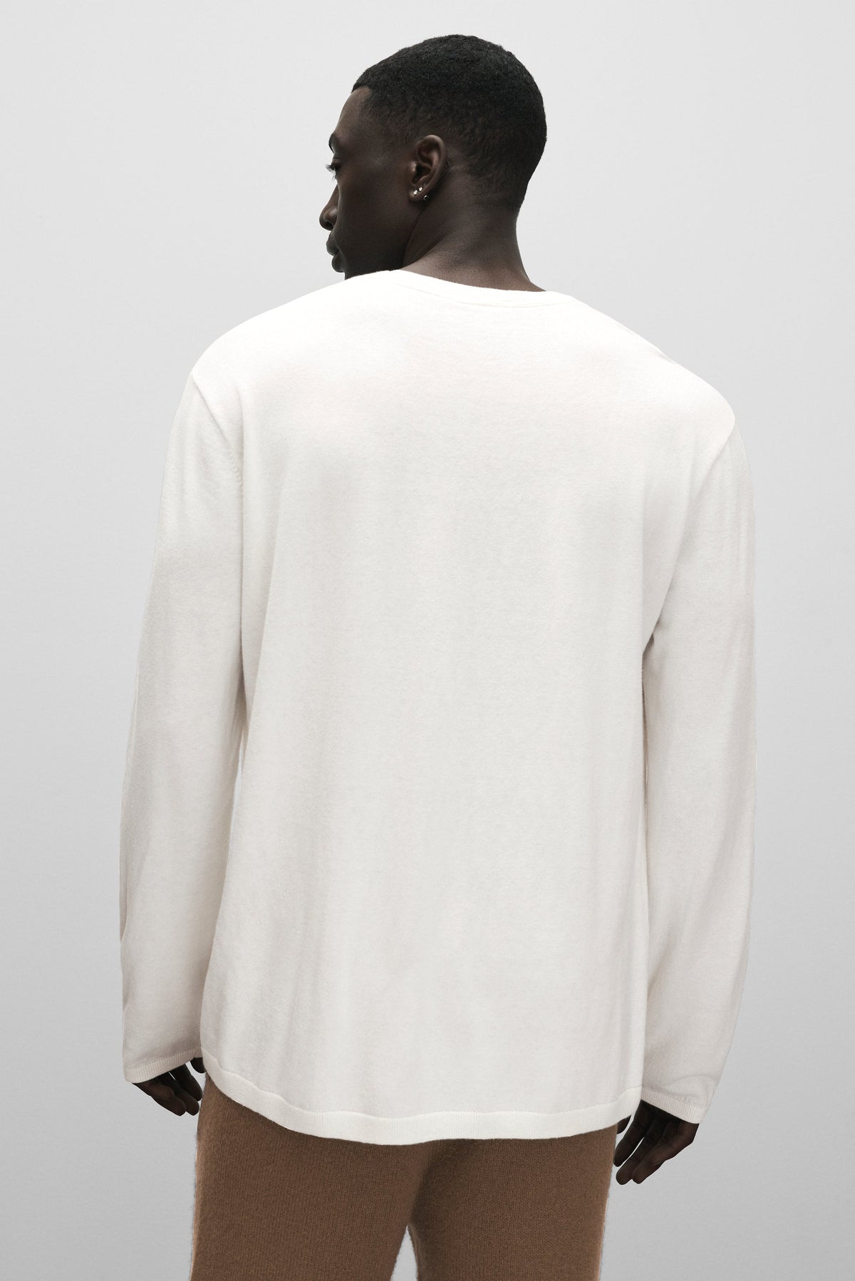 Alo Yoga Cashmere Blend Ever Soft Long Sleeve Crew in Ivory, product image 4 of 6