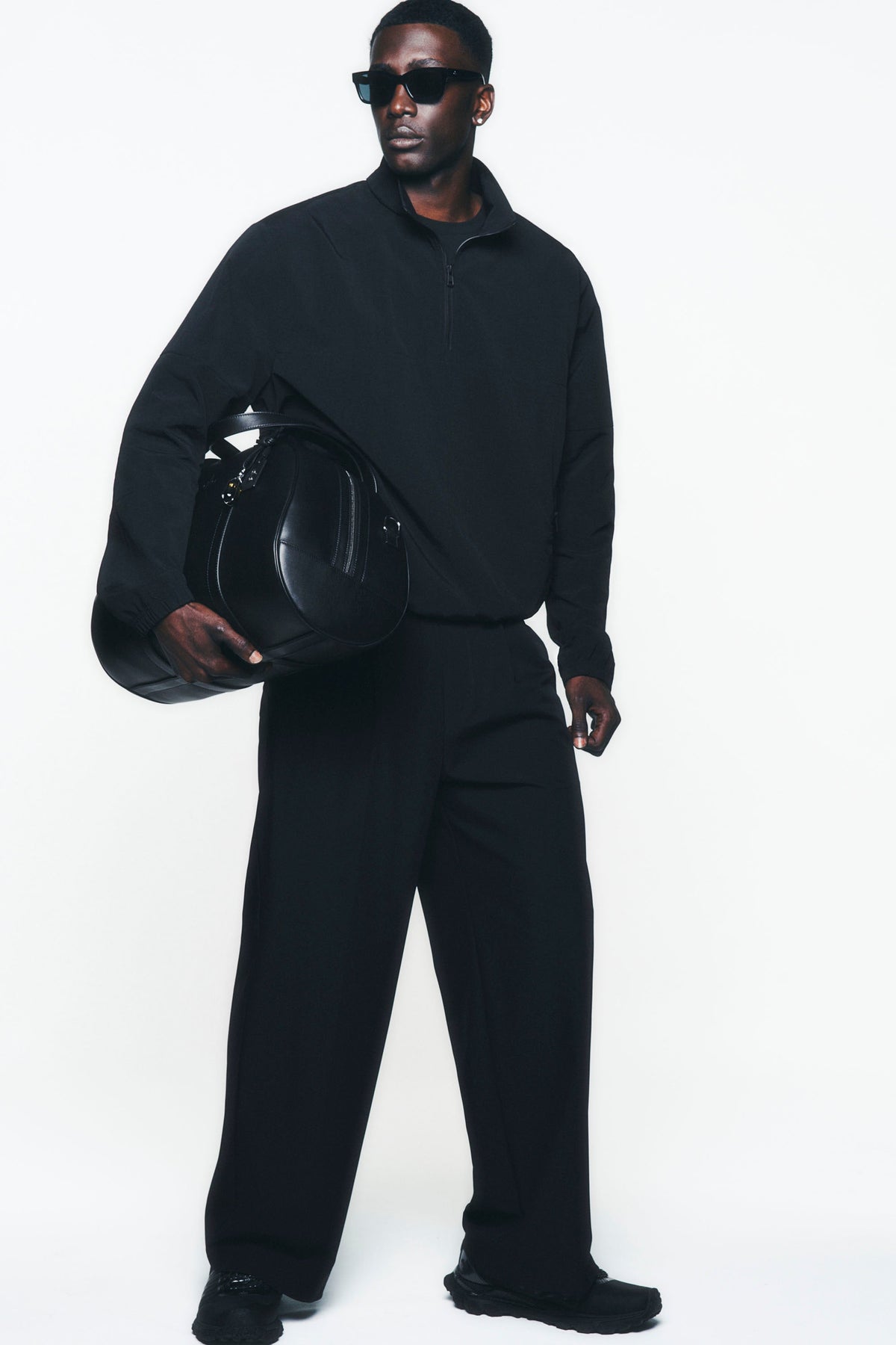 Alo Yoga Suited Trouser in Black