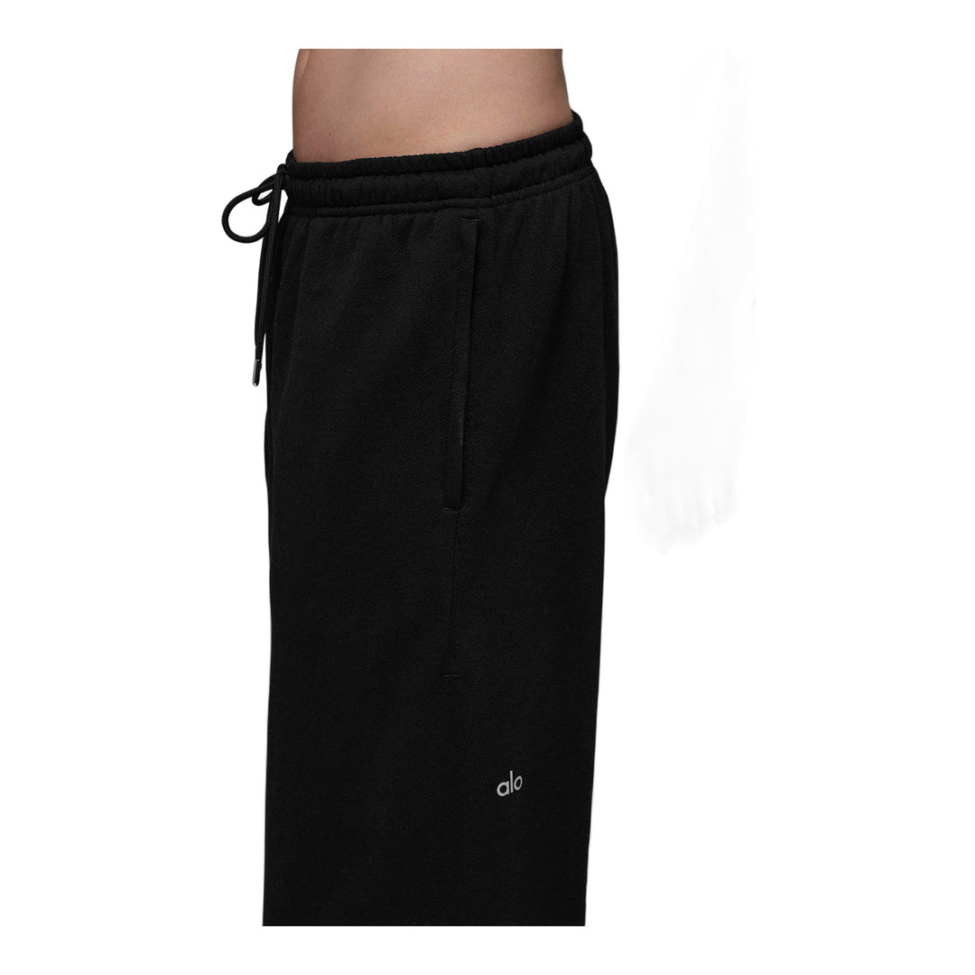 alo Chill Sweatpant - Black by Alo Yoga