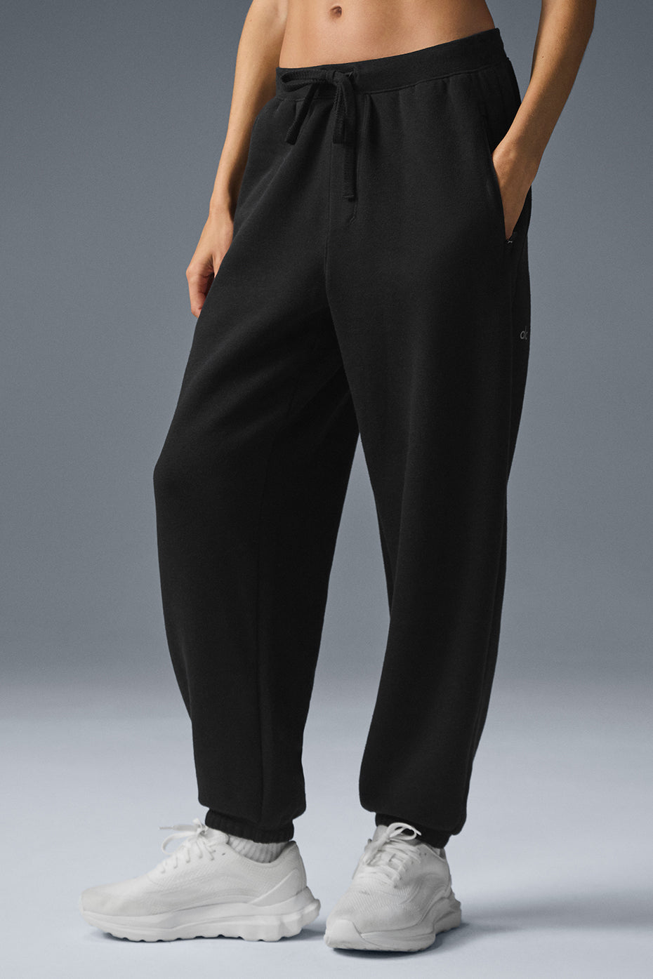Triumph Restore Sweatpant - Black (WOMENSM5203R)