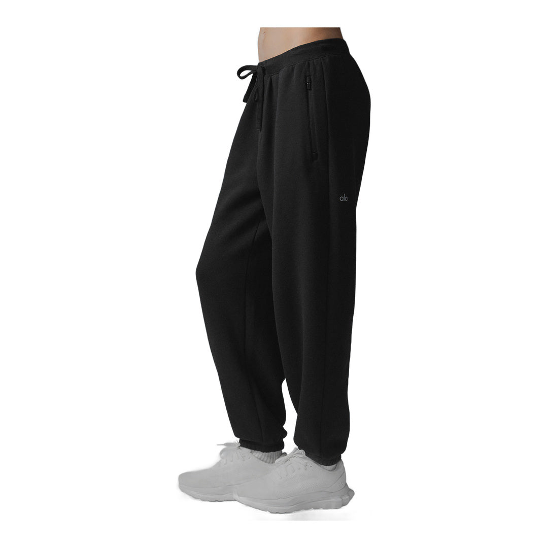 alo Triumph Restore Sweatpant - Black by Alo Yoga