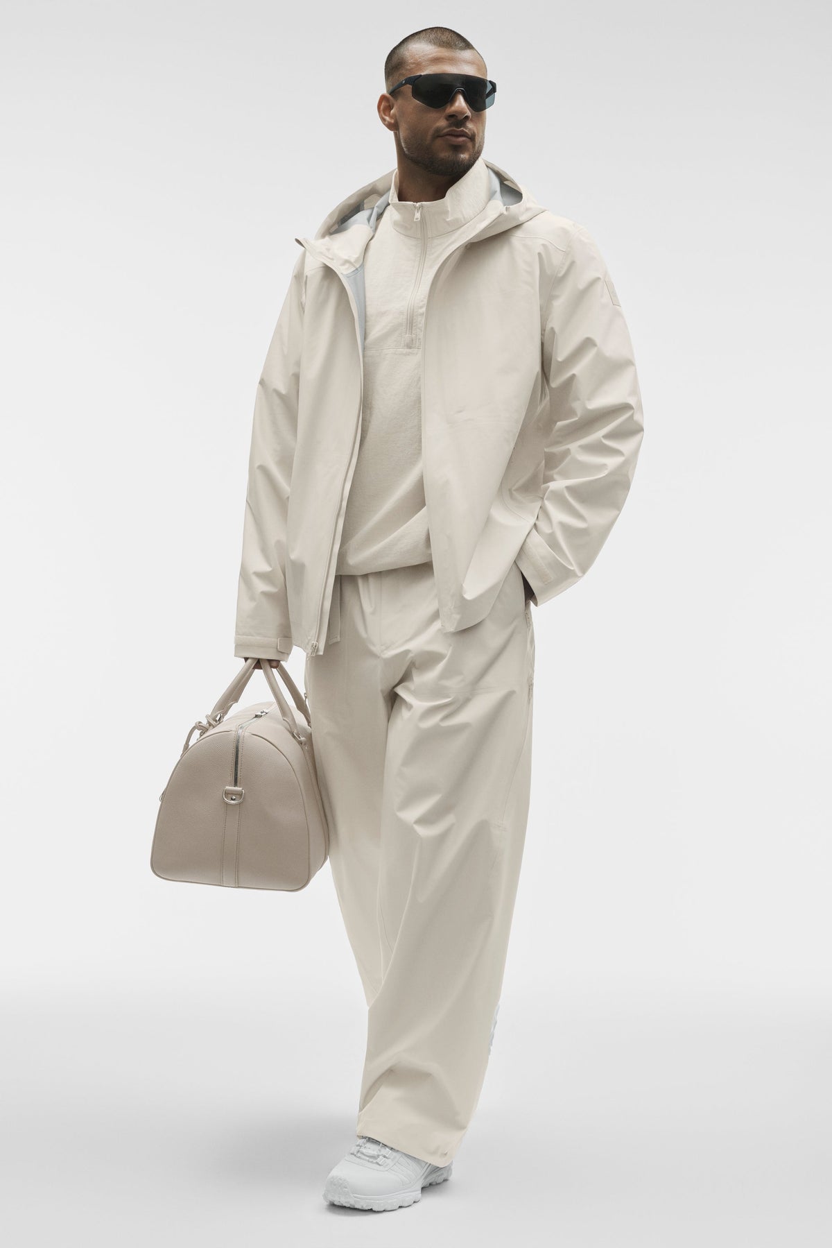 Alo Yoga Alpha Shell Pant in Bone, product image 3 of 4
