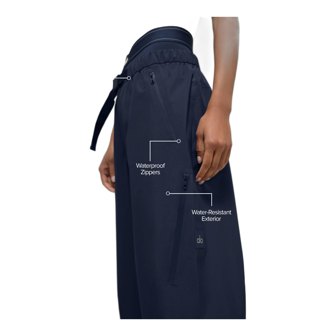 alo Alpha Shell Pant - Navy by Alo Yoga