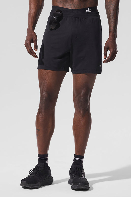 7" Conquer React Performance Short - Black (M6131R)