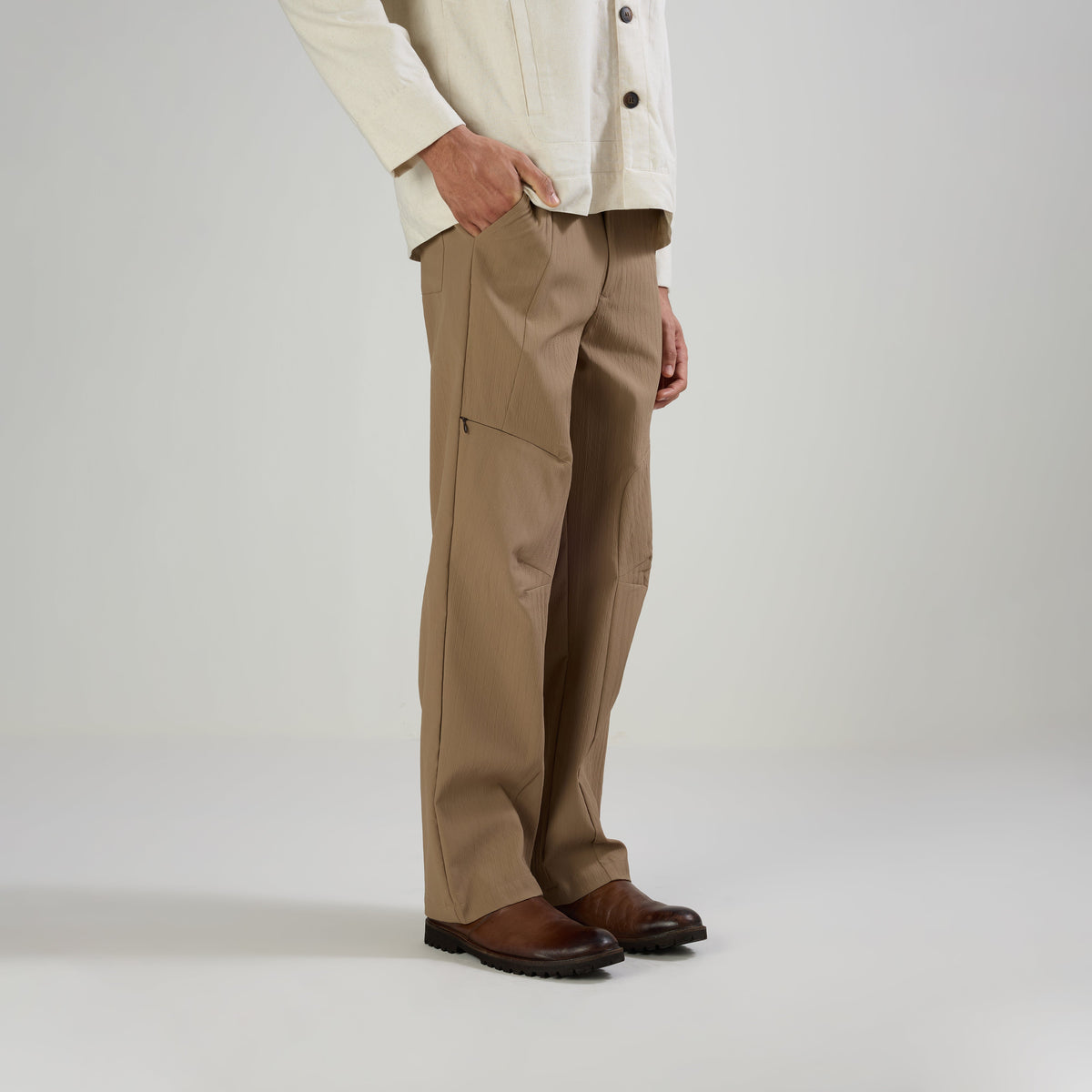 TECHNICAL PANTS - BROWN by Warping Theories