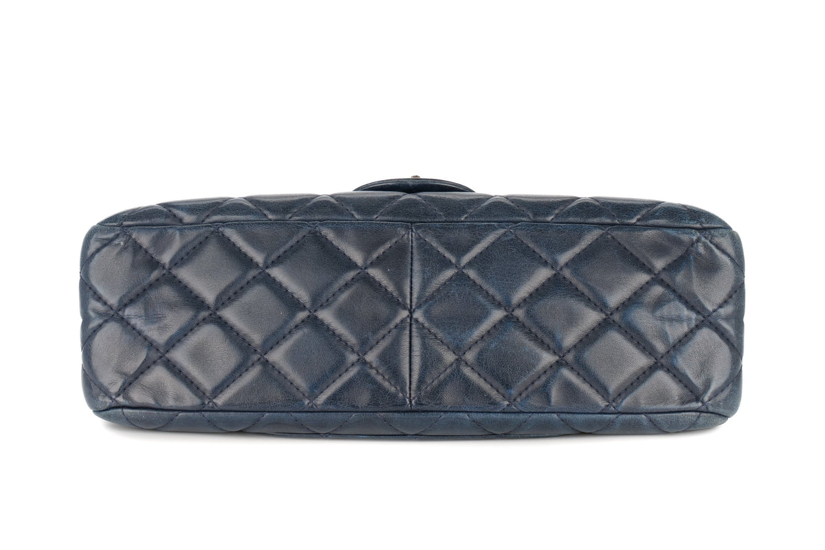 Chanel 2.55 Reissue 227 Navy Lambskin Ruthenium Hardware - view 6