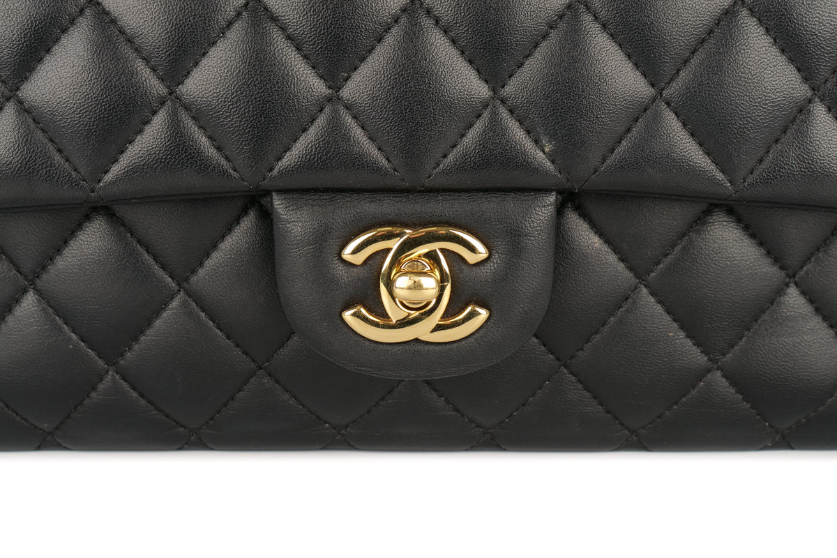 Chanel Medium Classic Flap Black Lambskin Gold Hardware - view 7