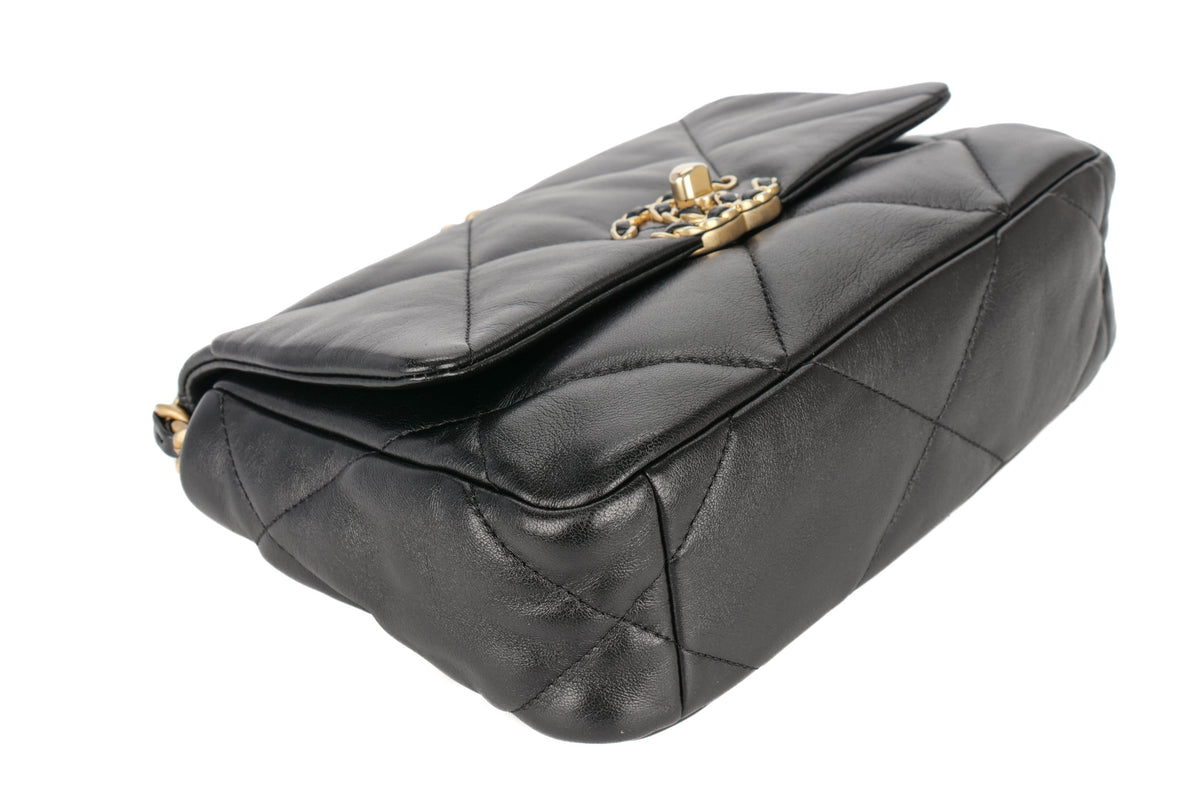 Chanel Medium 19 Black Lambskin Mixed Gold Hardware - view 11