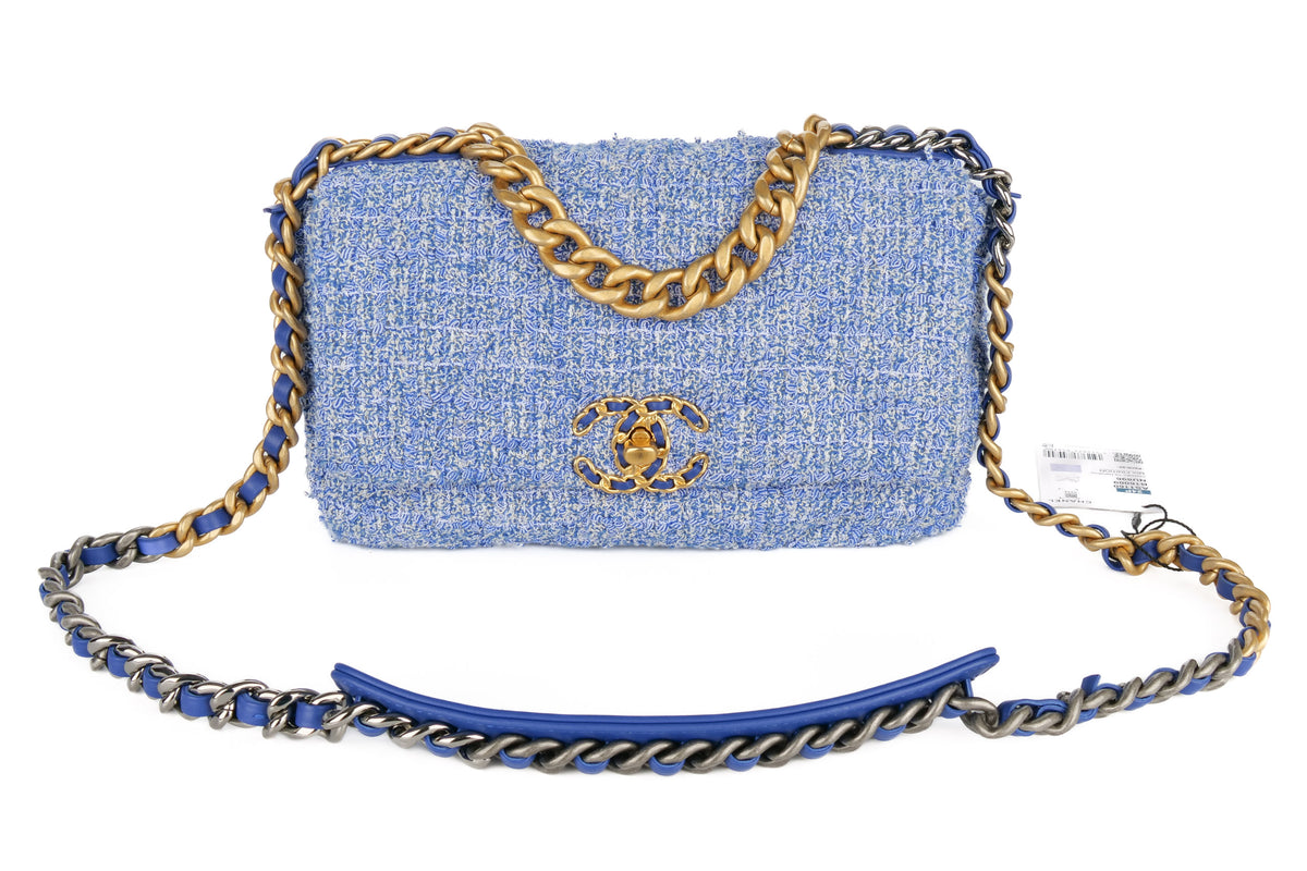 Chanel Medium 19 Blue Tweed Mixed Hardware - view 8