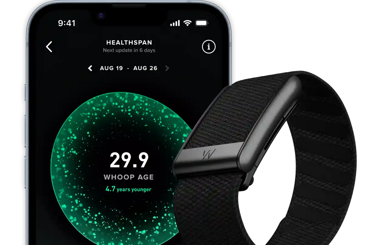 WHOOP Peak membership with WHOOP 5.0 device