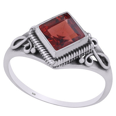 Beautifully Handcrafted Wire Work Garnet Rhombus Shape 925 Sterling Solid Silver Ring - R1002521-2