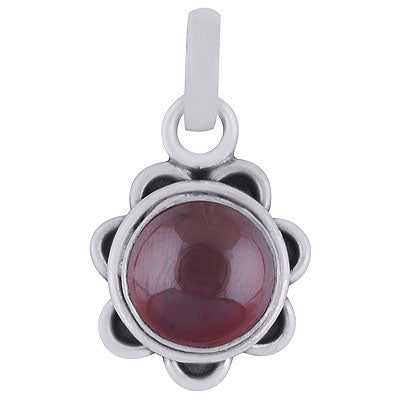 Gorgeous Flower Work pattern Around Garnet Round Shape 925 Sterling Solid Silver Pendant - R101525-52