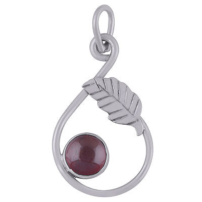 Stunning Textured Leaf Around Garnet Round Shape 925 Sterling Solid Silver Pendant - R101885-2