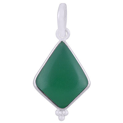 Alluring Gemstone Rawa Work Around Green Onyx Kite Shape 925 Sterling Solid Silver Pendant - R101917-6
