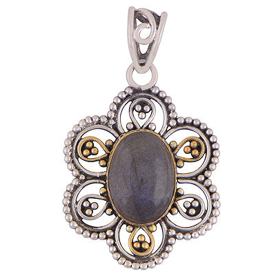 Gorgeous Flower Rawa And Wire Work Around Labradorite Oval Shape Gold Plated 925 Sterling Solid Silver Pendant - R1106-13
