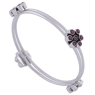 Stunning Flower Shaped Gemstone Cluster Around Red Corundum Round Shape 925 Sterling Solid Silver Bangle - R2700145-1
