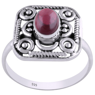 Beautiful Handcrafted Work Around Garnet Oval Shape 925 Sterling Solid Silver Ring - R3401450-5