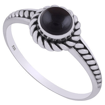 Stunning Twisted Wire Work Around Black Onyx Round Shape 925 Sterling Solid Silver Ring - R3403160-10